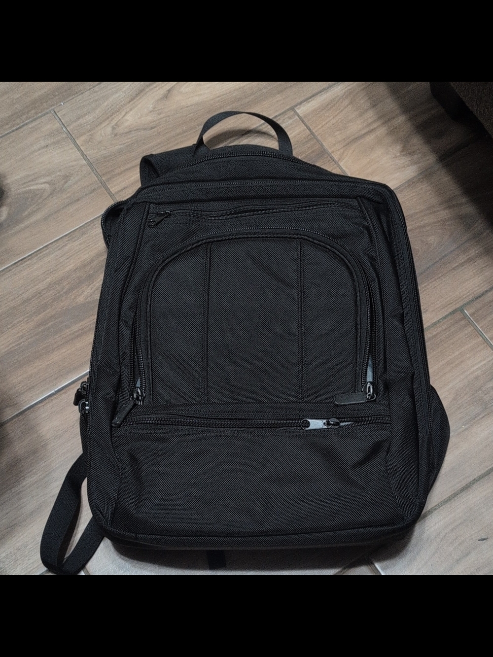 Classic Black Men's Laptop Backpack - Everyday Carry